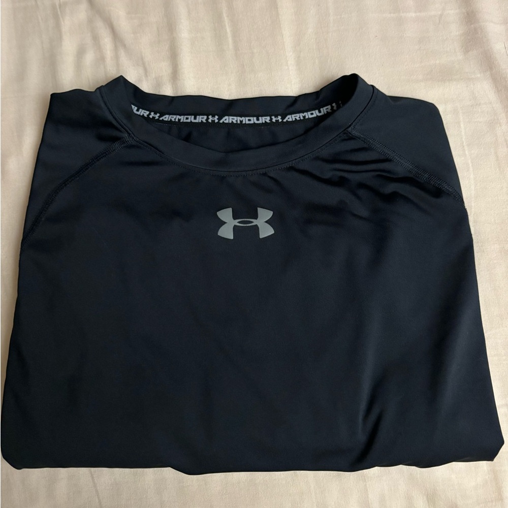 Men’s Under Armour Heat Gear Compression Long Sleeve Size XL in Black
